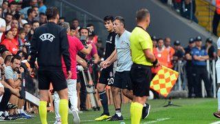 Beşiktaş - Partizan mücadelesinde Necip Uysal sakatlandı!