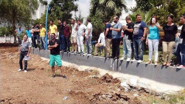 Yıkıma Engel Olmak İ&ccedil;in Etten Duvar &Ouml;rd&uuml;ler 1