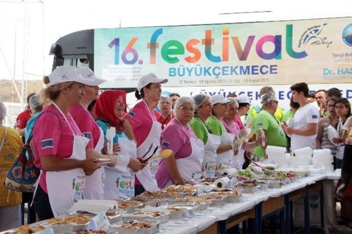 T&uuml;rk Lezzetleri, B&uuml;y&uuml;k&ccedil;ekmece&rsquo;den D&uuml;nyaya Tanıtıldı