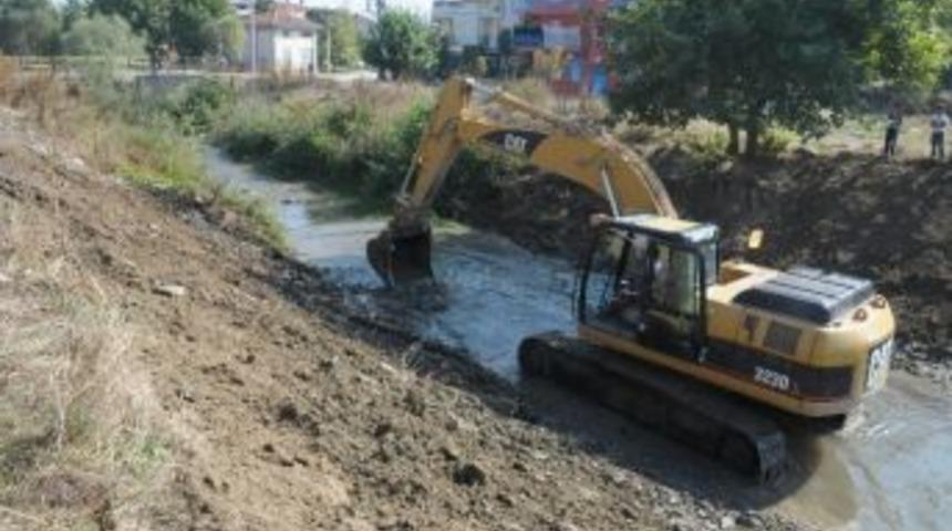 Bedre Deresi Islah Ediliyor