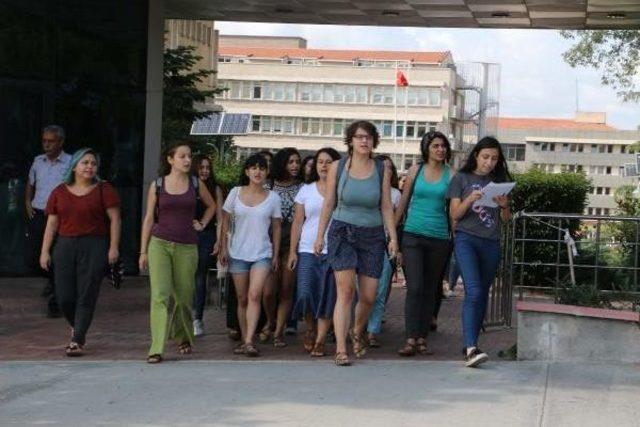 Boğaziçi Üniversitesi Yurdundaki Jiletli Saldırıya Protesto