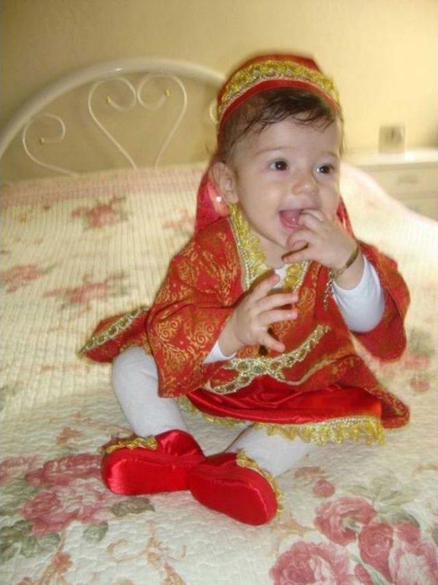 İkinci Kattan D&uuml;şen 1.5 Yaşındaki Zeynep Merve Kurtarılamadı 2