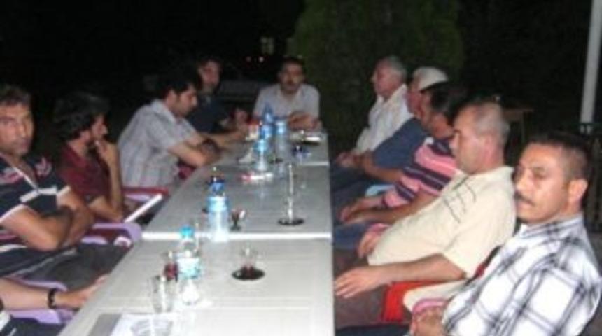 Gediz&rsquo;de Amat&ouml;r Spor Kul&uuml;pleri Toplantısı