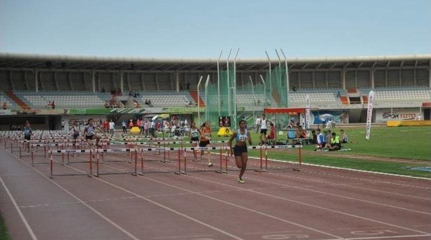 Spor Toto 16 Yaşaltı Ligi Atletizm T&uuml;rkiye Finali Trabzon&rsquo;da Başladı