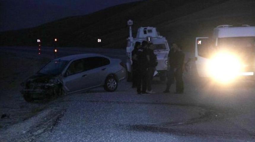 Başkale&rsquo;de Trafik Kazası: 8 Yaralı
