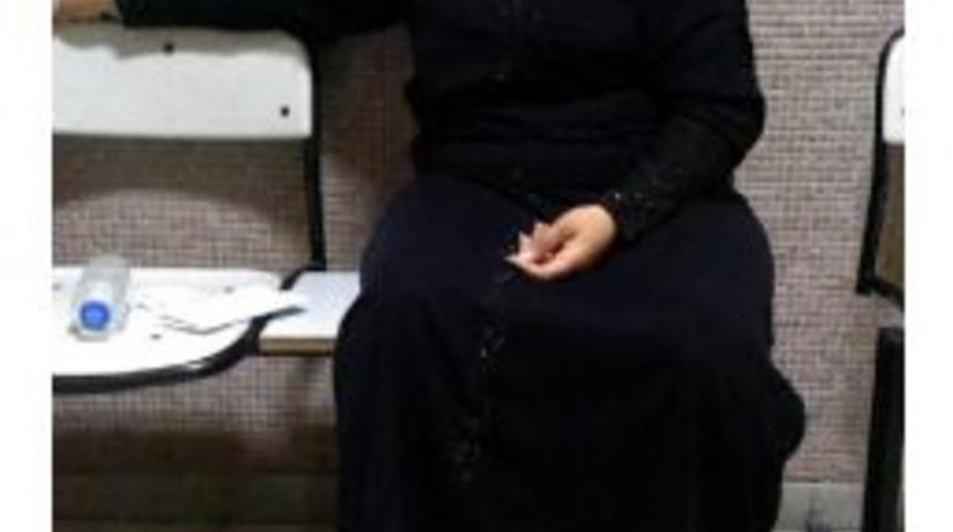 Suriyeli Kadın: Su Satarak Ge&ccedil;inemeyince Fuhuşa Başladık