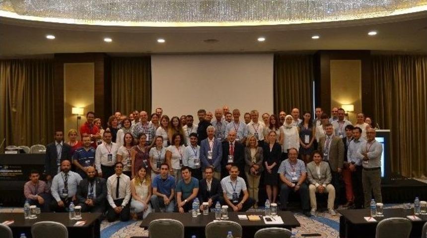 "2. Uluslararası Parkinson Hastalığı Ve Beyin Pili Kursu" Sona Erdi