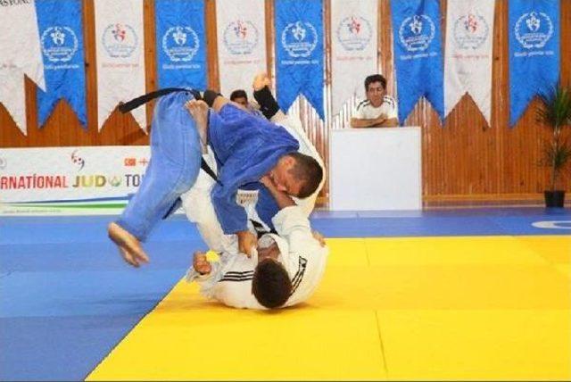 Ordu'da Uluslararası Judo Turnuvası