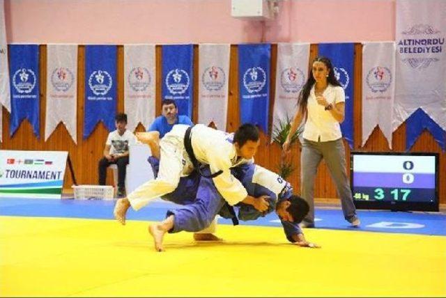 Ordu'da Uluslararası Judo Turnuvası