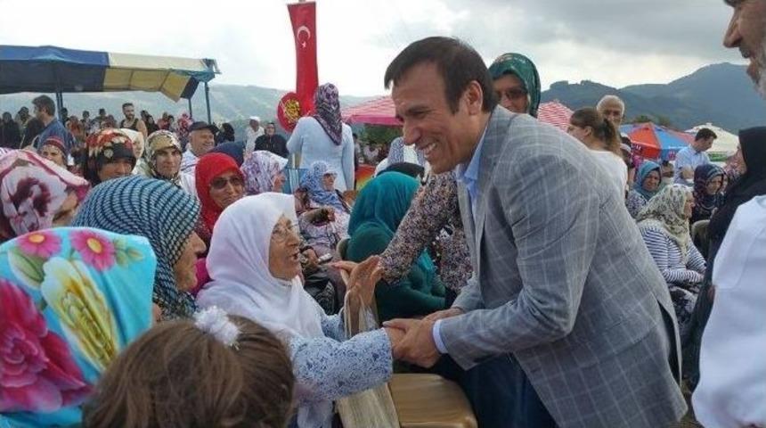 Gen&ccedil;, Yeşiltepe Yaz Festivali&rsquo;ne Katıldı