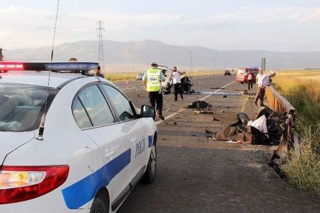 Erzurum’da Feci Kaza: 2 Ölü, 5 Ağır Yaralı