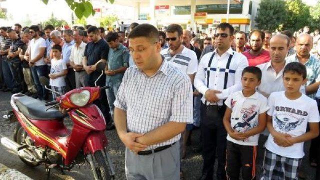 Midyat'ta Terör Olayları Protesto Edildi