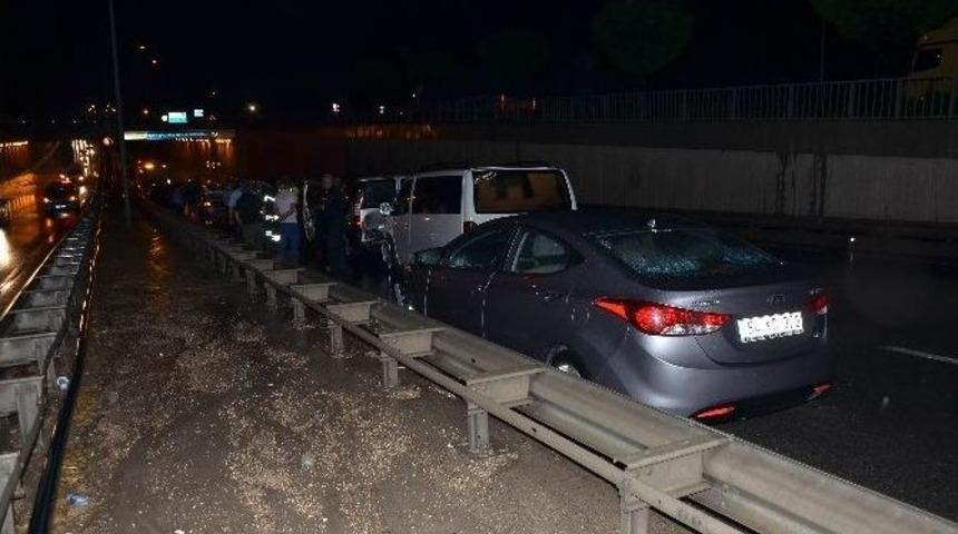 Eskişehir&rsquo;de Zincirleme Trafik Kazası: 3 Yaralı