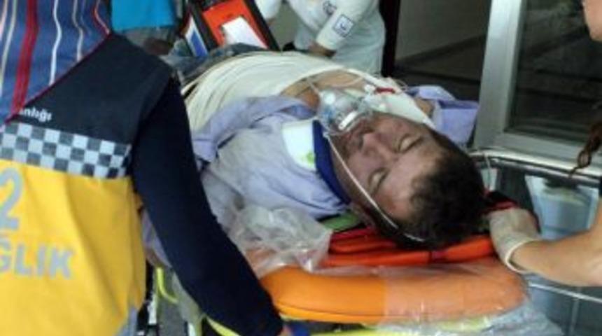 İnşaatın 8&rsquo;Inci Katından Iskeleden D&uuml;şen Iş&ccedil;i Ağır Yaralandı