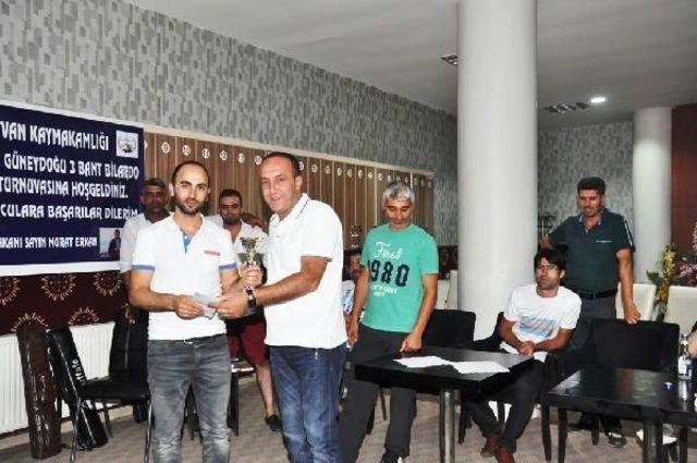 Tatvan’Da Bilardo Turnuvası Düzenlendi