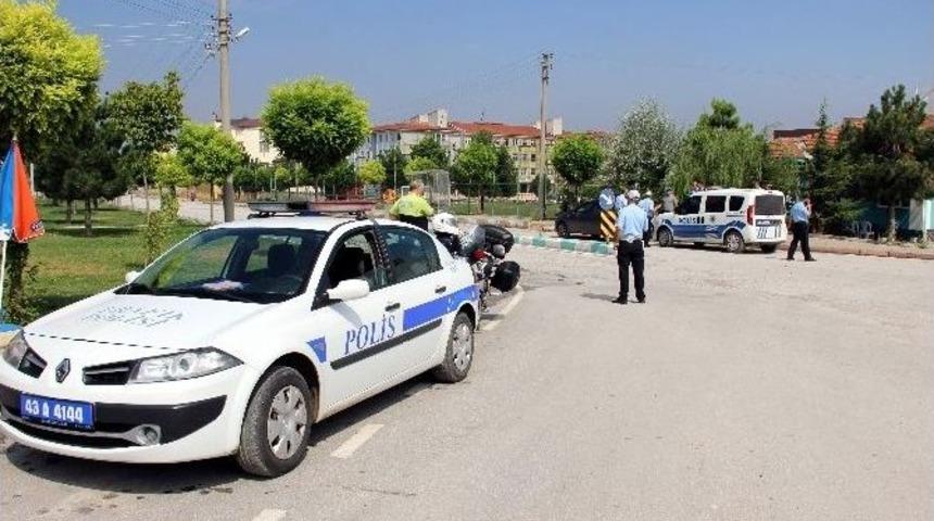 K&uuml;tahya&rsquo;da Askeri Birlik Yakınında Ş&uuml;pheli &Ccedil;anta Alarmı