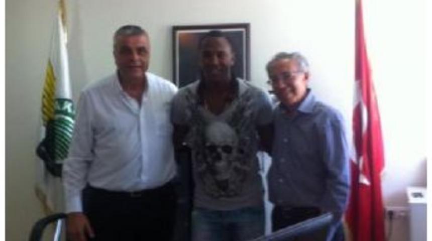 Akhisar Belediyespor Krizle Indirim Kazandı