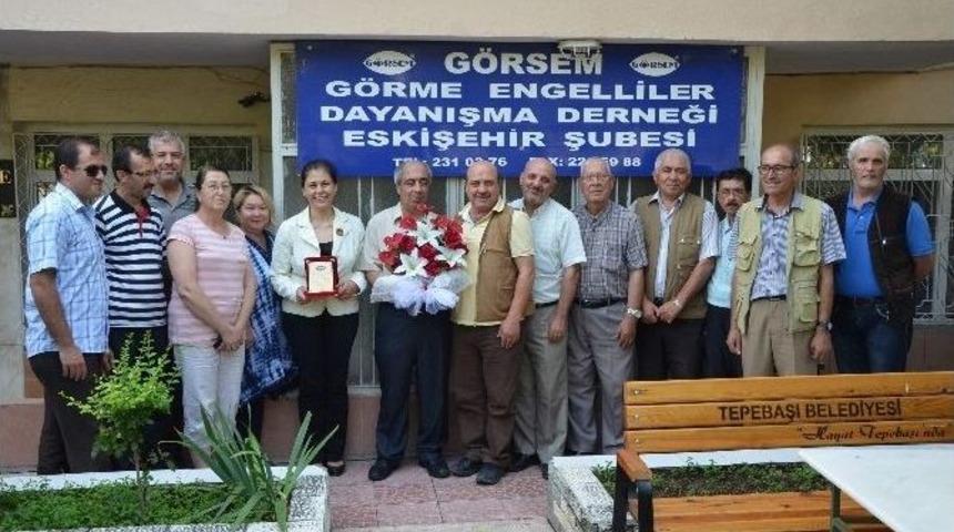 G&ouml;rsem, Nazan G&uuml;lery&uuml;z Demir&rsquo;e Veda Plaketi Verdi