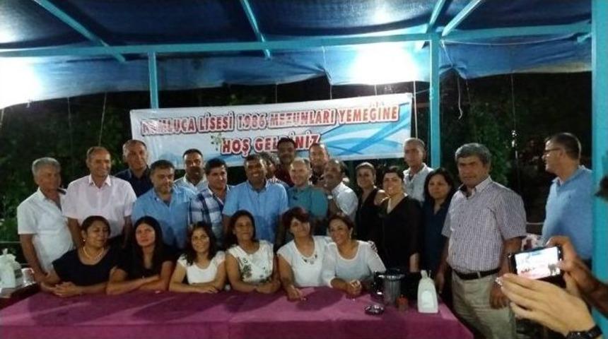 29 Yıl Sonra Yeniden Bir Araya Geldiler