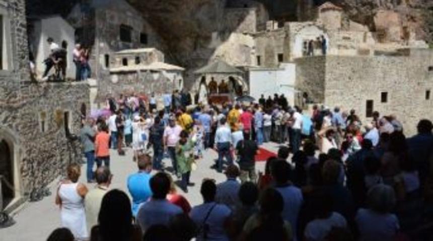 Ortodoks D&uuml;nyası S&uuml;mela Manastırı&rsquo;nda 15 Ağustos&rsquo;ta 6. Kez Ayin Toplanacak