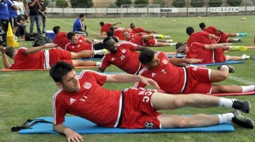 Sergen Yal&ccedil;ın: Oyuncu Bulmak Zor