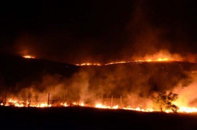 Gaziantep'te Dağlık Arazide Korkutan Yangın