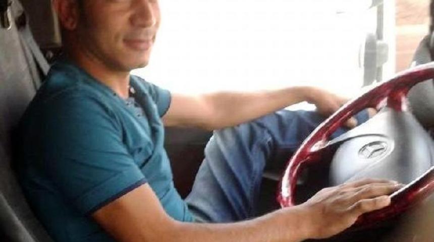 Tır Şof&ouml;r&uuml; G&ouml;lette Boğuldu