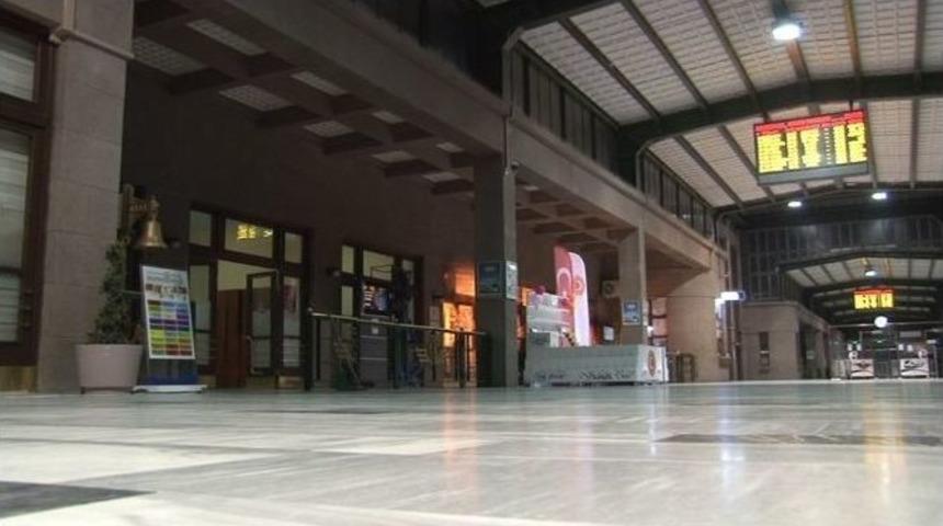 Ankara Garı&rsquo;nda Bomba Alarmı