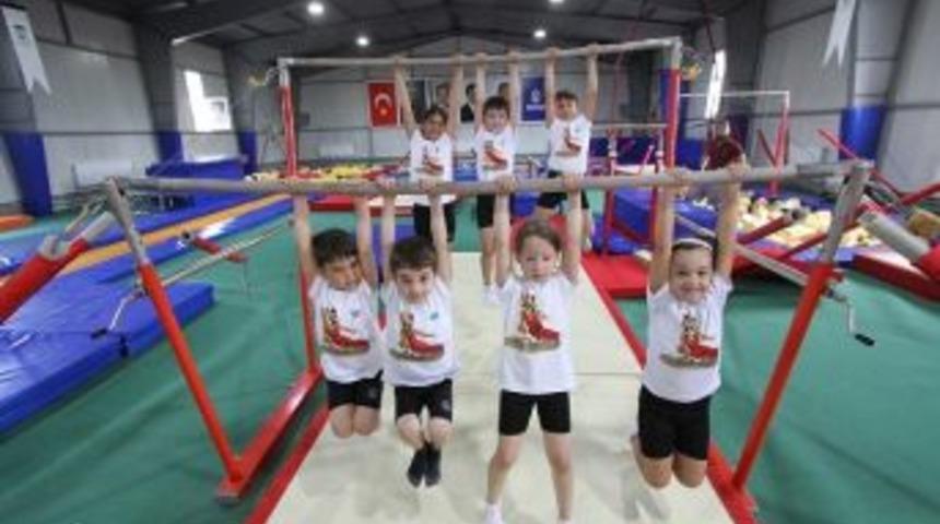 Kağıtspor Akademi&rsquo;de &Ccedil;alışmalar Devam Ediyor