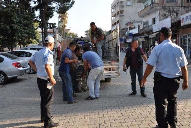 İslahiye'de Plakasız Motosikletlere El Konuldu