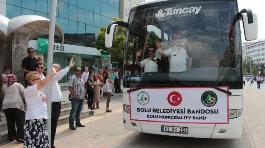 Bolu Belediyesi Bando Takımı Bando Festivaline Katılmak &Uuml;zere Romanya&rsquo;ya Yola &Ccedil;ıktı