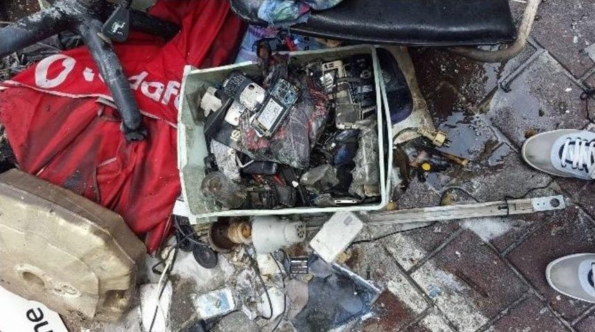 100 Bin Liralık Telefon K&uuml;l Oldu