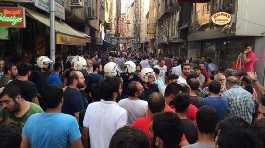 Hopa&rsquo;Da Iki Grup Arasında Kavga: 7 Yaralı