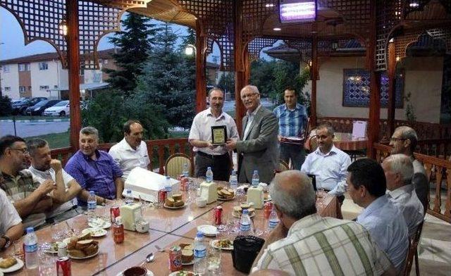 M&uuml;ft&uuml;l&uuml;kte Akyıl, K&ouml;k Ve Başt&uuml;rk&rsquo;e Veda 1