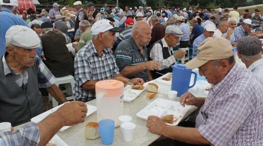 17 Yıldır Geleneklerini S&uuml;rd&uuml;r&uuml;yorlar
