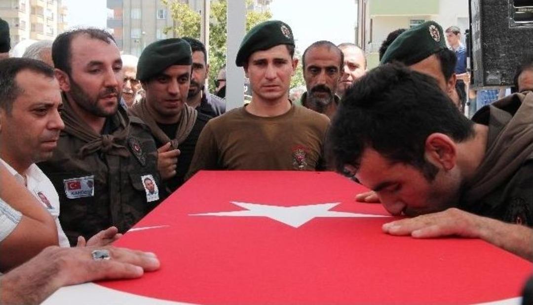 Şehit Kardeşleri Tarafından &Ouml;zel Harekat Kıyafetleri Giyilerek Uğurlandı