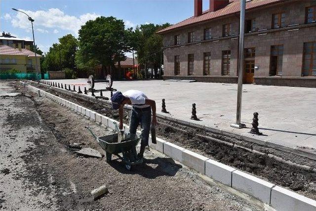 Büyükşehir’den İstasyon Meydanı’na Yeni Proje