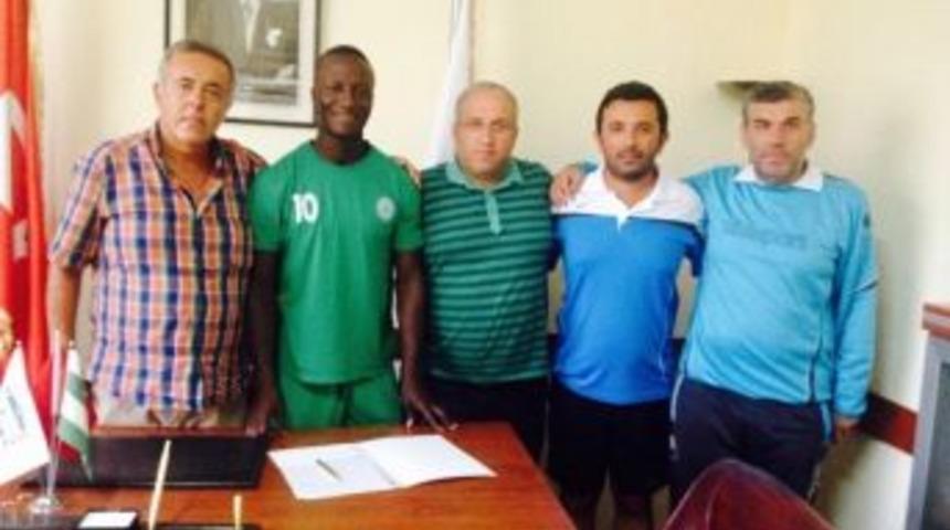 Kamerunlu Oyuncu &Ccedil;amlıcaspor&rsquo;da