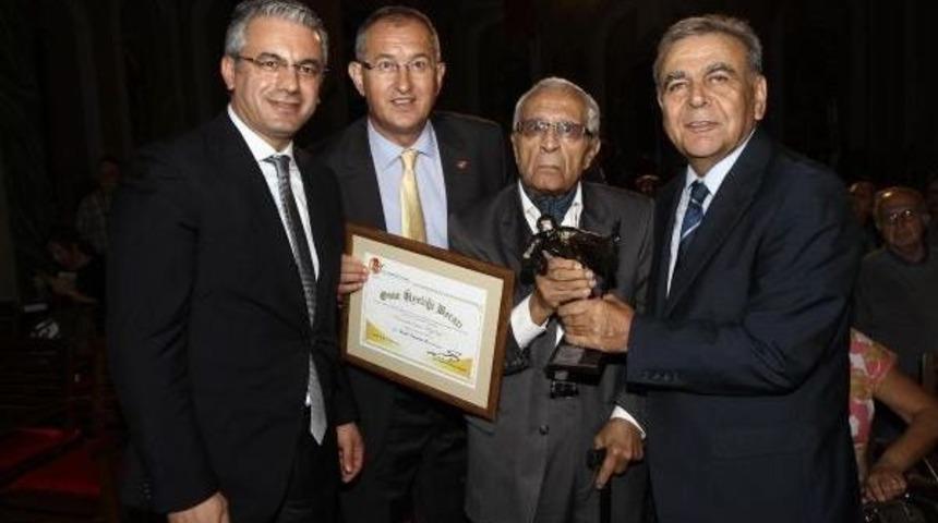 Tarık Dursun K Vefat Etti