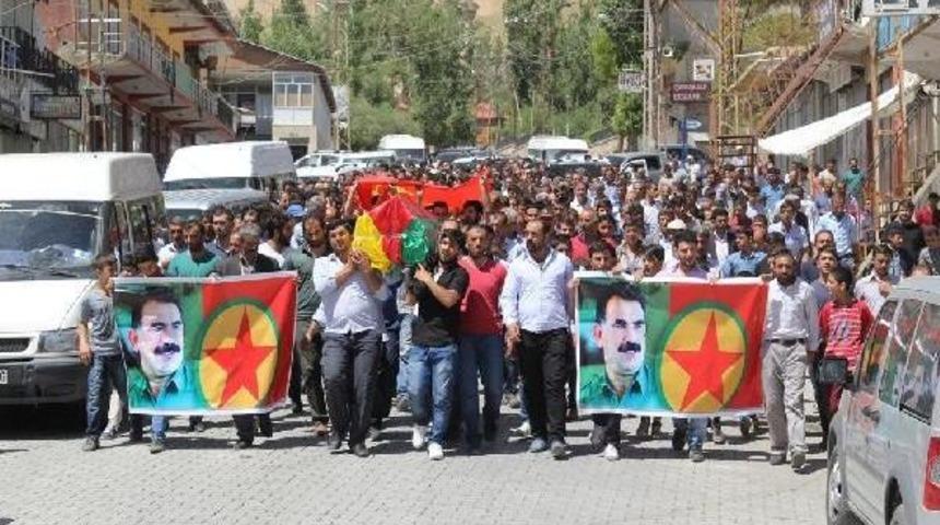 Karakola Intihar Sldırısında &Ouml;len Pkk'lı Toprağa Verildi