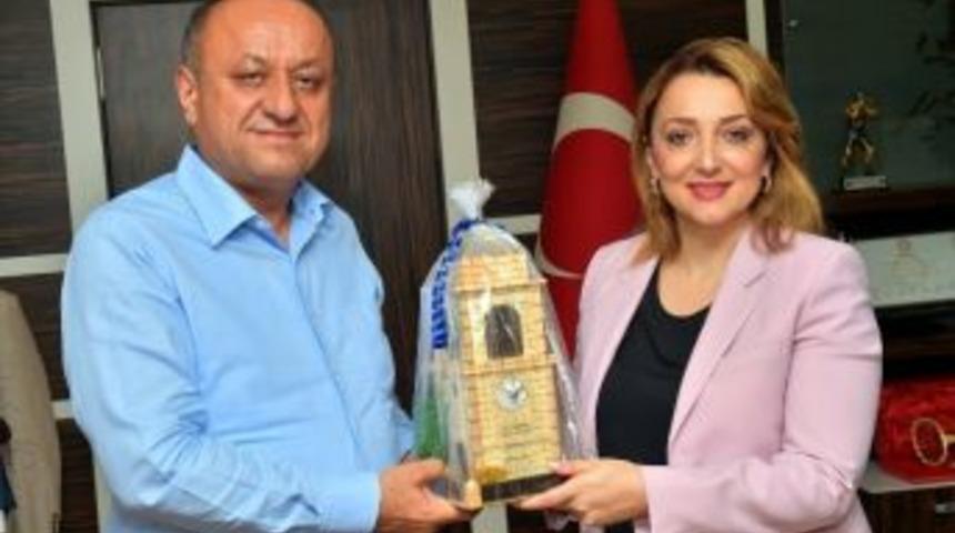 Atasoy, Tahsin Babaş&rsquo;ı Ziyaret Etti