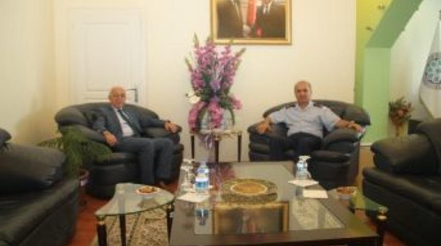 Emekliye Ayrılan Hv. Pl. T&uuml;mgeneral Ali Demiral&rsquo;dan Kto&rsquo;ya Veda Ziyareti