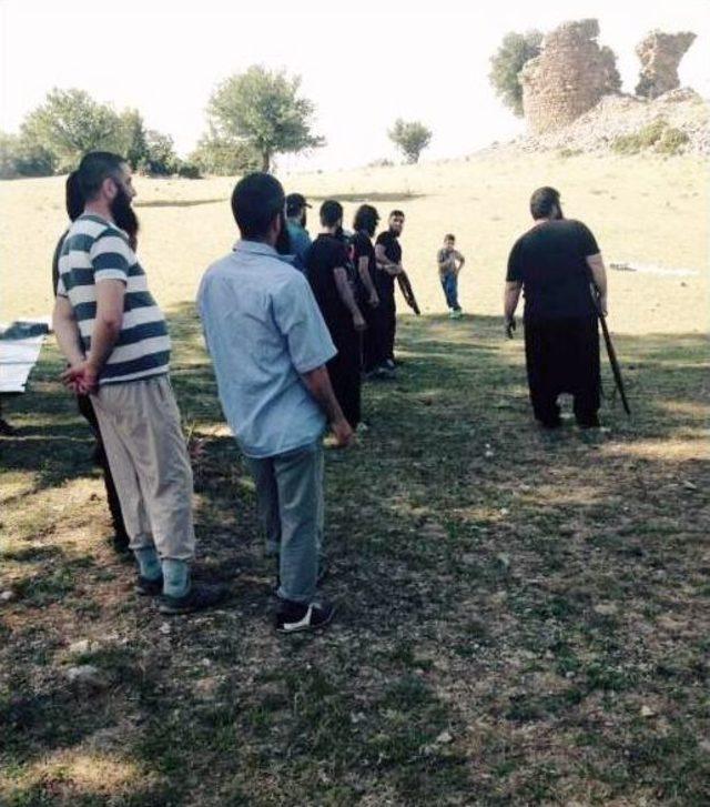 Manisa&rsquo;daki Işid Operasyonu Polis Kamerasında 1