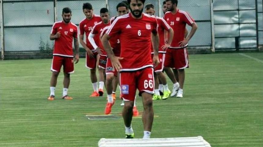 Medicana Sivasspor, Galatasaray Ma&ccedil;ı Hazırlıkları S&uuml;rd&uuml;rd&uuml;