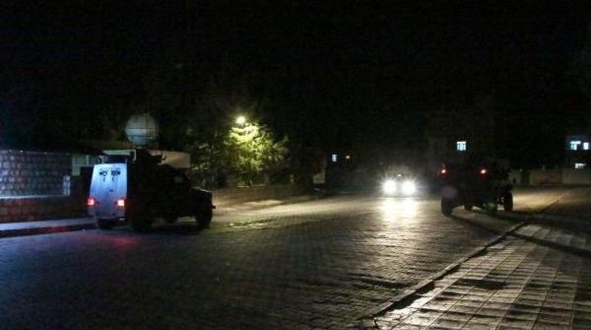 Nusaybin'de Polise Bombalı Ve Silahlı Saldırı: 2 Polis Yaralı