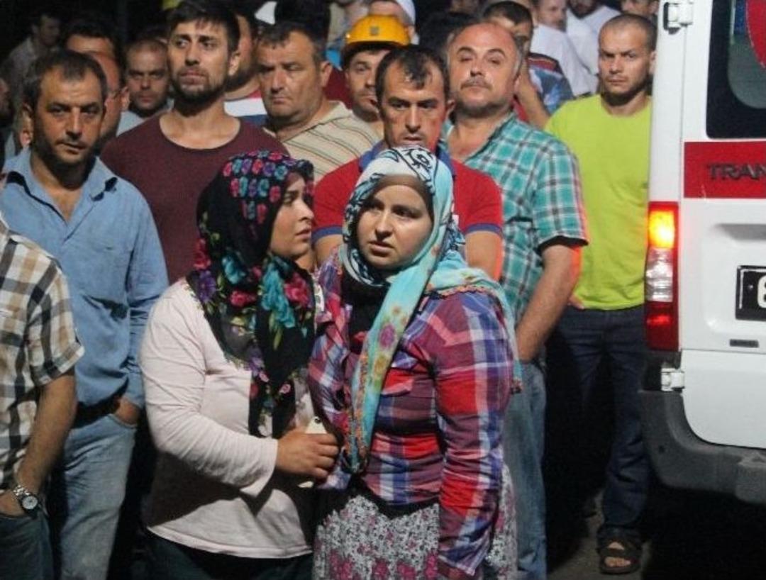 G&ouml;&ccedil;&uuml;k Altında Kalan İş&ccedil;inin Cansız Bedeni 11 Saat Sonra &Ccedil;ıkarıldı