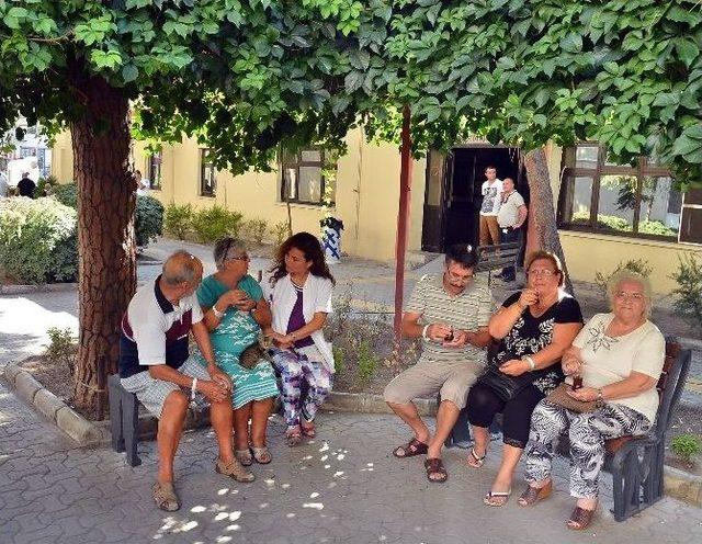 Huzurevi Sakinleri Hastaneye Misafir Oldu 2