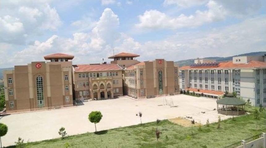 &Ouml;ğrencilerin &Uuml;niversite Başarısı