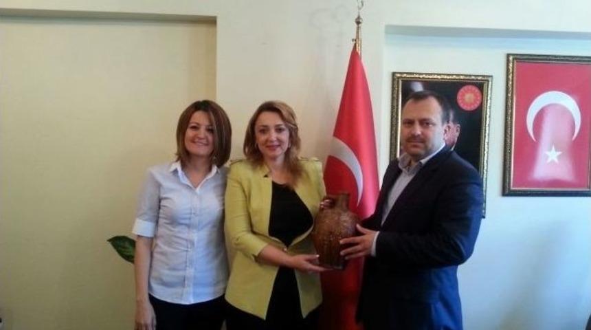 Nezaket Emine Atasoy Kastamonu&rsquo;da