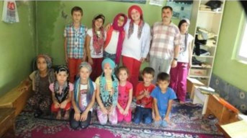 Korucu&rsquo;da Kuran Okuyan &Ouml;ğrencilere Piknik